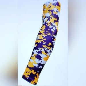 NWT! Louisiana State Compression Sleeve L